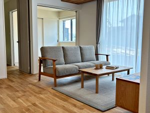 レンタル家具　おしゃれ　富山　無垢材　ミヤモト家具　完成見学会